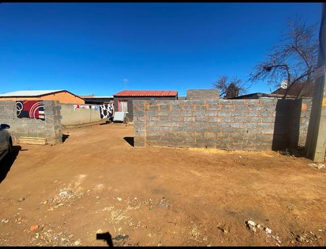 2 BEDROOM HOUSE FOR SALE IN KATLEHONG SOUTH